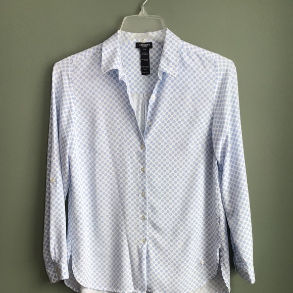 Ladies long sleeve button down blouse in light blue/white sz 10/M - Picture 1 of 9